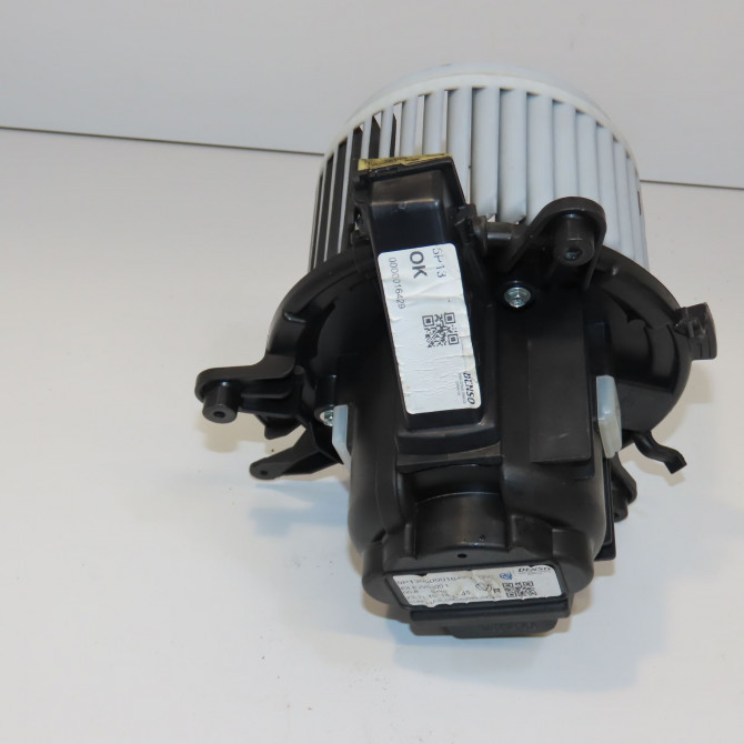 Ventilateur de chauffage occasion CITROEN C4 GRAND PICASSO II Phase 1 04-2013->... 2.0 BlueHDI 150ch 9849784380 2