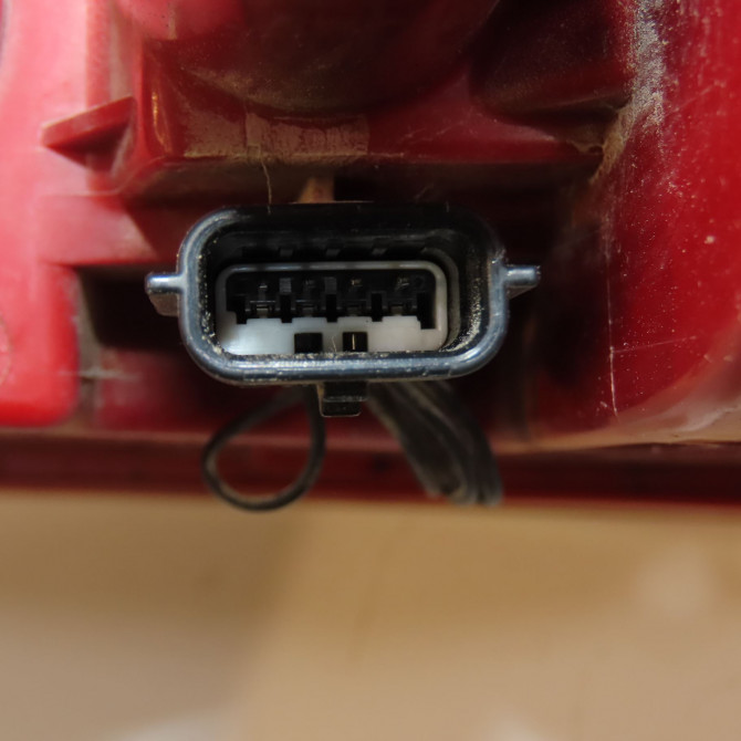 Feu arrière gauche occasion RENAULT LAGUNA III Phase 1 COUPE 08-2008->03-2013 265550005R 3