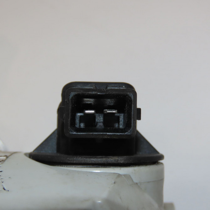 Feu de pare-choc  arg occasion RENAULT KANGOO II Phase 1 01-2008->03-2013 1.5 DCI 85ch 8200419906 3