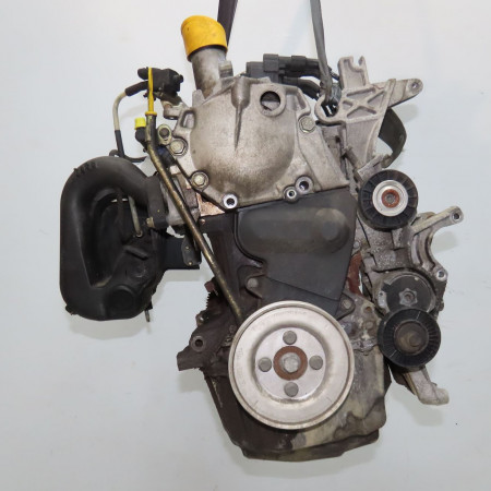 Moteur essence occasion RENAULT CLIO II Phase 1 03-1998->06-2001 1.6 7701473065