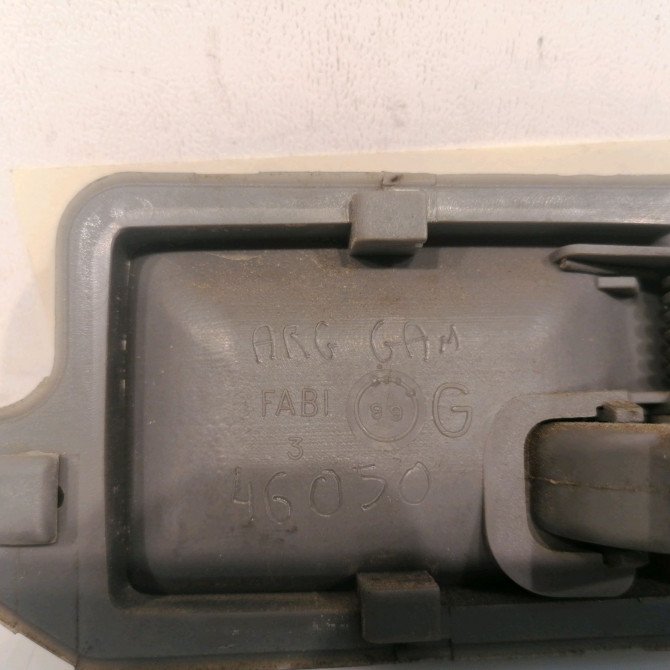 Poignee int porte arg occasion PEUGEOT 205 205 Phase 2 1987-07-01->1998-12-31 1.1i 914358 3