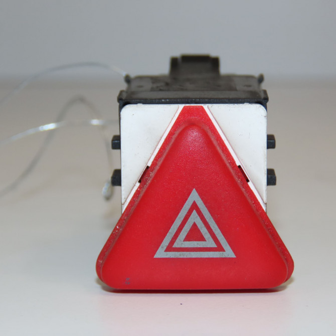 Bouton de warning occasion 1