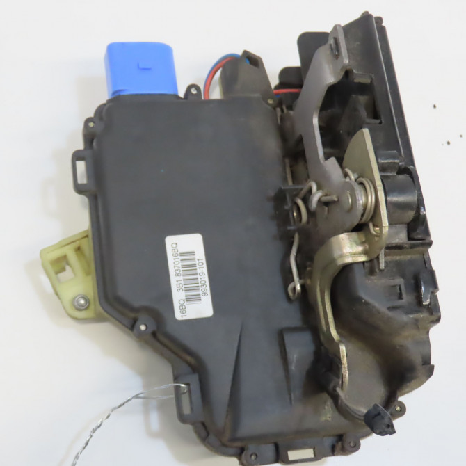 Serrure porte avd occasion  7E1837016A 2