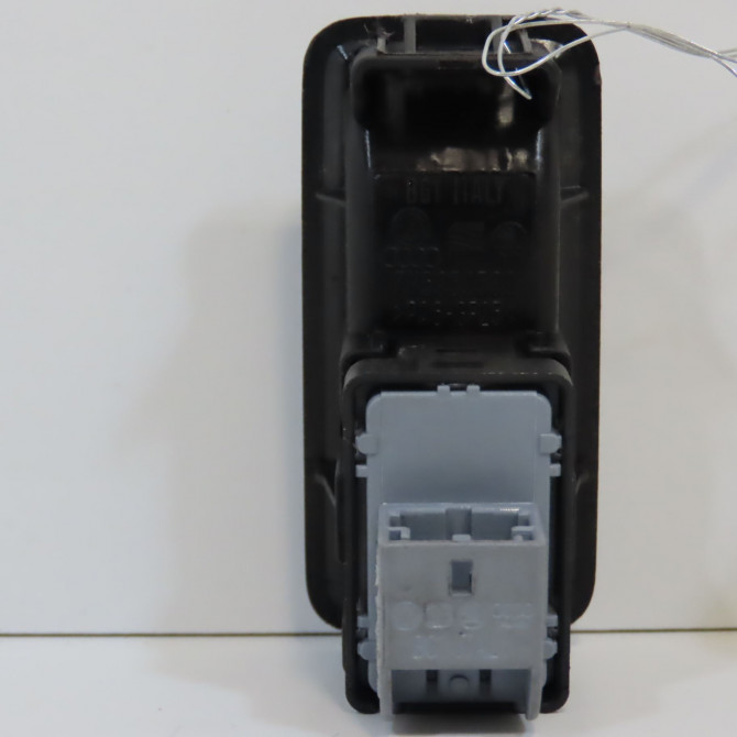 Commande lève-glace porte avant droite occasion  7E0959855D9B9 2