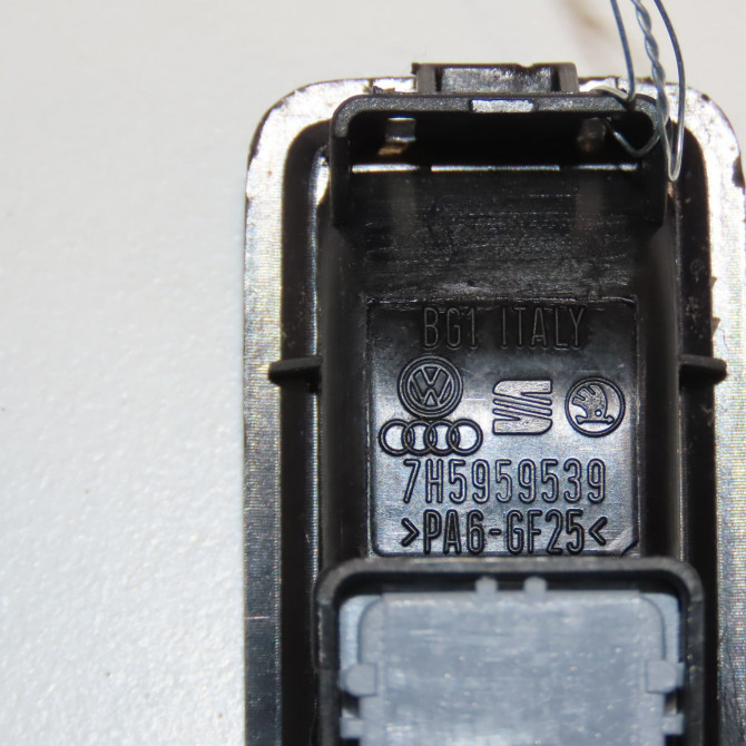 Commande lève-glace porte avant droite occasion  7E0959855D9B9 4