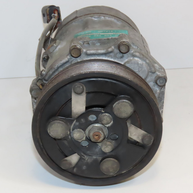 Compresseur air conditionne occasion  7H0820803F 3