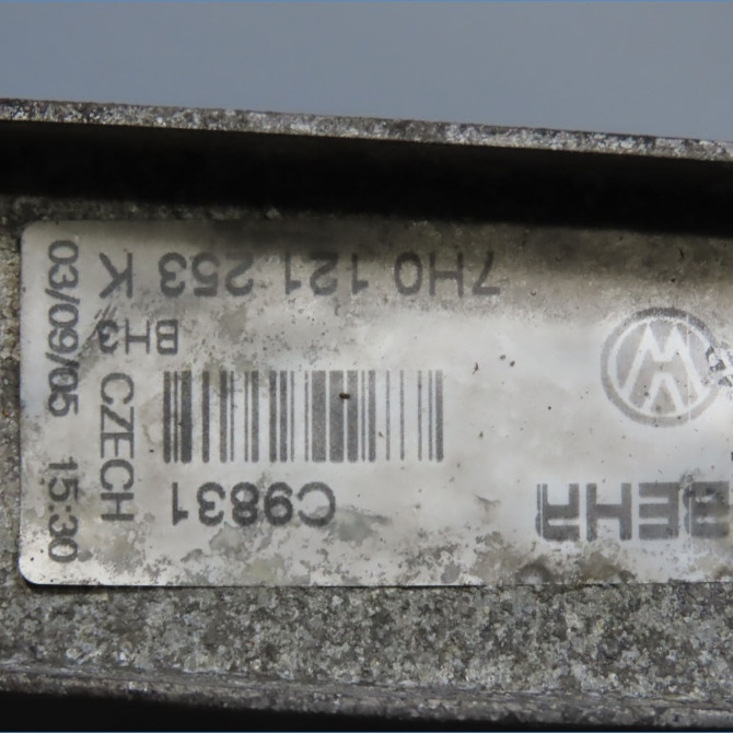 Radiateur occasion  7H0121253K 3