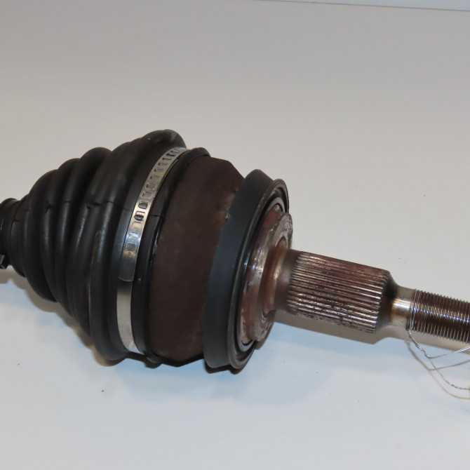 Transmission avant droite occasion  7E0407272AJ 2