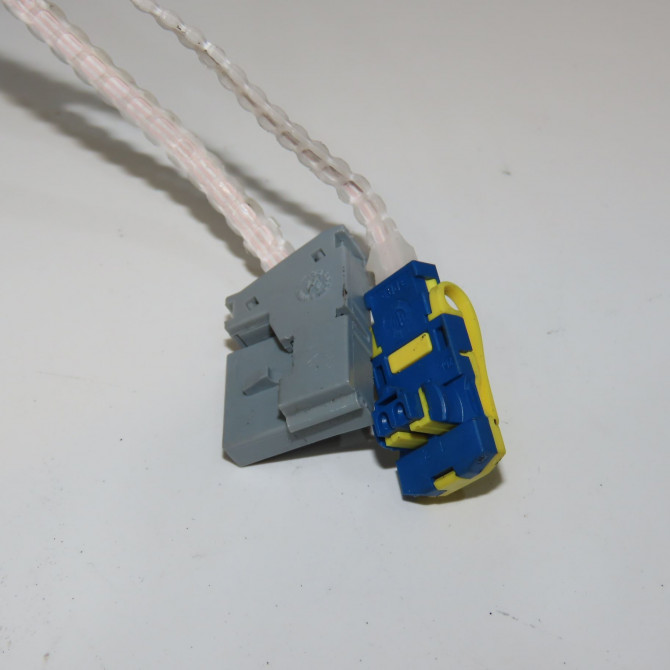 Bloc commodos occasion CITROEN XSARA PICASSO Phase 2 02-2004->12-2010 1.6 HDI 92 ch 6242XZ 4