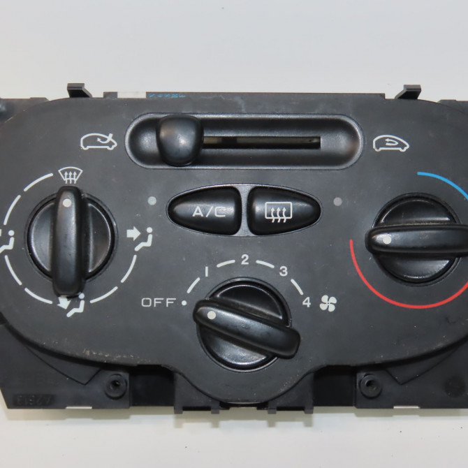 Commande de chauffage occasion CITROEN XSARA PICASSO Phase 2 02-2004->12-2010 1.6 HDI 92 ch 6451FH 1
