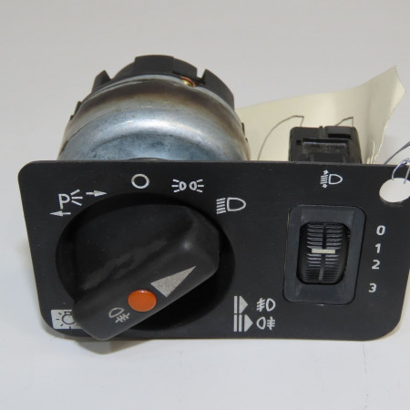Interrupteur commande de phares occasion MERCEDES 190 I Phase 2 09-1988->06-1993 190 E 2.0