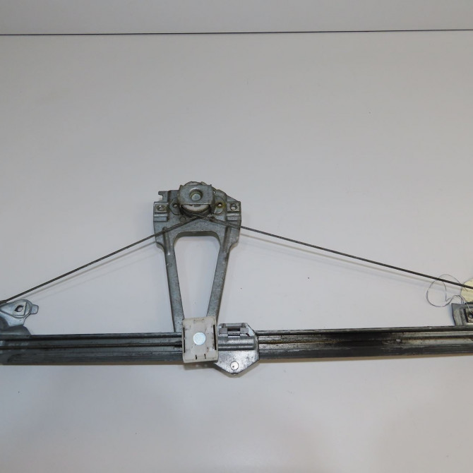 Mecanisme leve-glace arrière droit occasion MERCEDES 190 I Phase 2 09-1988->06-1993 190 E 2.0 2