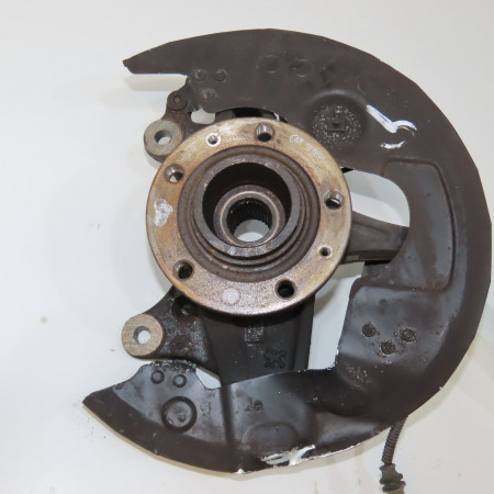 Moyeu avg occasion CITROEN C4 PICASSO II Phase 1 04-2013->... 2.0 BlueHDi 150ch 9670367680