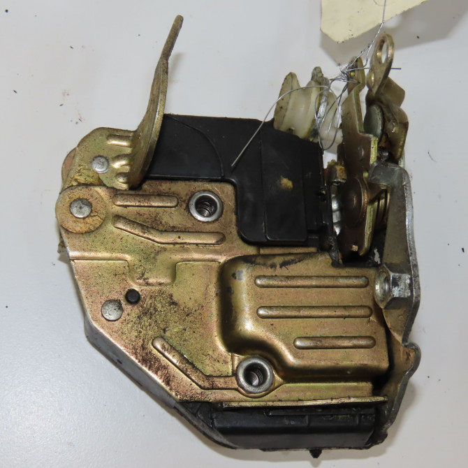 Serrure porte avd occasion MERCEDES 190 I Phase 2 09-1988->06-1993 190 E 2.0 2