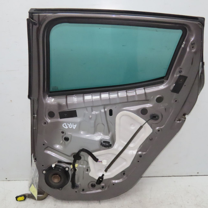 Porte arrière droite occasion RENAULT CLIO IV Phase 1 07-2012->... 0.9 TCE 90ch 821008626R 2