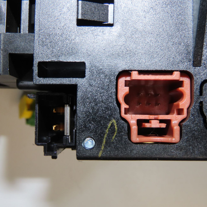 Bloc commodos occasion PEUGEOT 207 Phase 1 04-2006->06-2013 1.6i 120ch 624252 3