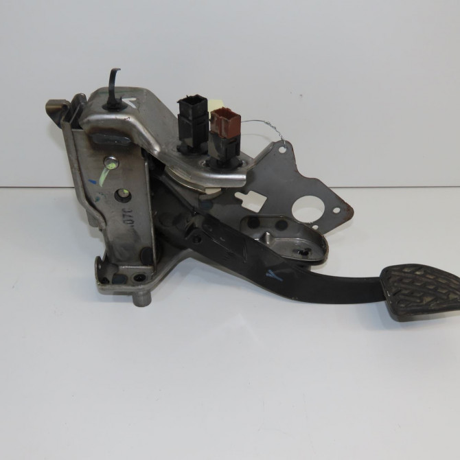 Pedalier complet occasion NISSAN JUKE Phase 1 09-2010->... 1.6i 117ch 2