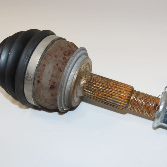 Transmission avant droite occasion RENAULT KADJAR Phase 1 06-2015->... 1.2 TCE 130ch 391002670R 2