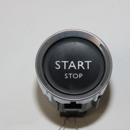 occasion CITROEN C4 PICASSO II Phase 1 04-2013->... 2.0 BlueHDi 150ch 96777946ZD