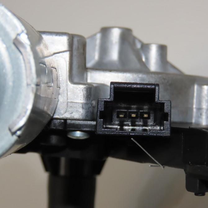 Moteur essuie-glace arrière occasion CITROEN C4 PICASSO II Phase 1 04-2013->... 2.0 BlueHDi 150ch 9819523180 3