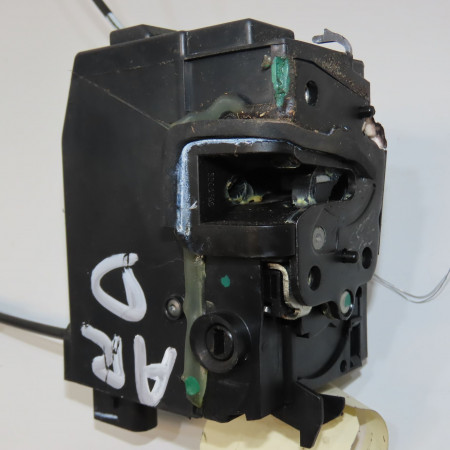 Serrure porte ard occasion CITROEN C4 PICASSO II Phase 1 04-2013->... 2.0 BlueHDi 150ch 9826135580