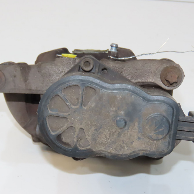 Etrier de frein arrière gauche occasion CITROEN C4 PICASSO II Phase 1 04-2013->... 2.0 BlueHDi 150ch 1608999580 3