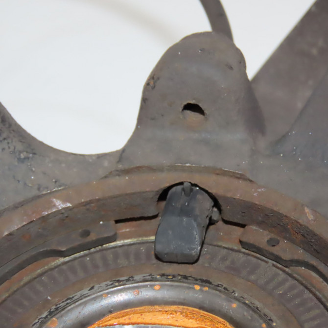 Moyeu avd occasion CITROEN JUMPY II Phase 1 01-2007->... 2.0 HDI 125ch 330780 3