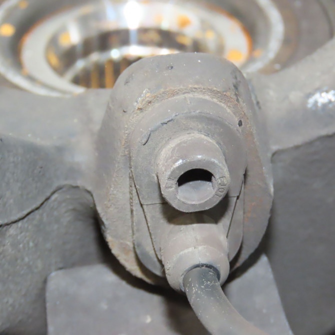 Moyeu avd occasion CITROEN JUMPY II Phase 1 01-2007->... 2.0 HDI 125ch 330780 4