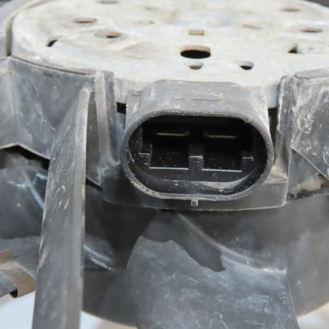 Ventilateur de refroidissement occasion RENAULT LAGUNA III Phase 1 COUPE 08-2008->03-2013 3