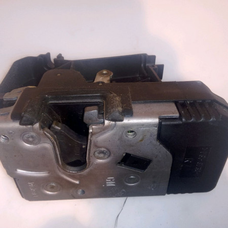 Serrure porte avd occasion RENAULT TRAFIC II Phase 2 08-2006->... 8200042171