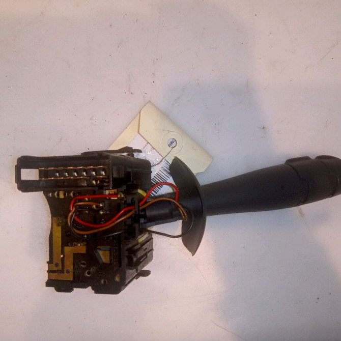 Commande clignotant occasion RENAULT ESPACE IV Phase 1 09-2002->03-2006 2.2 DCI 8200110132 2