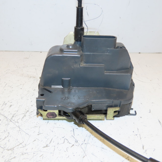 Serrure porte arg occasion RENAULT ESPACE IV Phase 2 03-2006->07-2012 2.0 DCI 150ch 8200017958 3