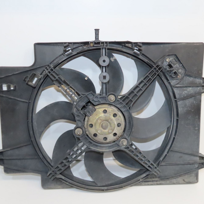 Ventilateur de refroidissement occasion ALFA ROMEO ALFA GT Phase 1 03-2004->12-2010 1.9 JTDm 150ch 60692703 3
