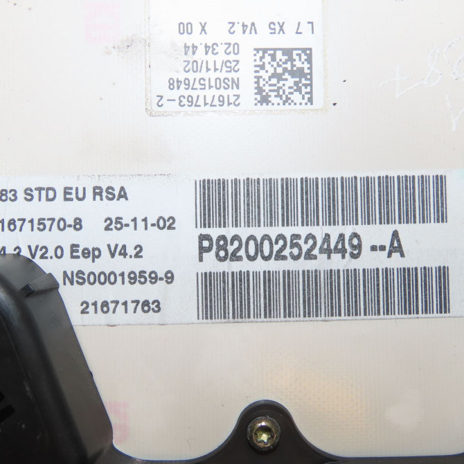 Compteur occasion RENAULT TRAFIC II Phase 1 10-2001->08-2006 1.9 DCI 8v 80ch 8200295451 5