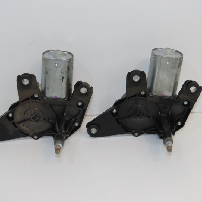 Moteur essuie-glace arrière occasion RENAULT TRAFIC II Phase 1 10-2001->08-2006 1.9 DCI 8v 80ch 2