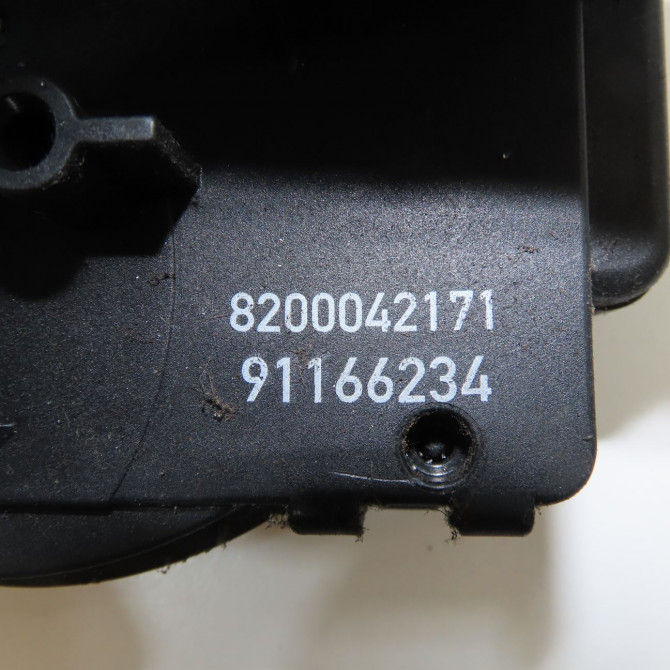 Serrure porte avd occasion RENAULT TRAFIC II Phase 1 10-2001->08-2006 1.9 DCI 8v 80ch 8200042171 5