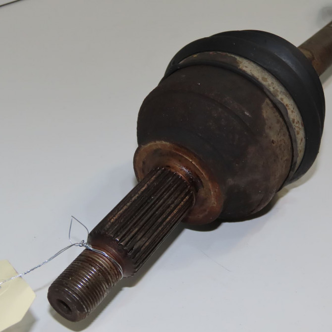 Transmission avant gauche occasion RENAULT TRAFIC II Phase 1 10-2001->08-2006 1.9 DCI 8v 80ch 391018828R 2