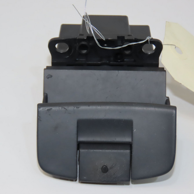 Interrupteur commande de frein a main occasion RENAULT ESPACE IV Phase 1 09-2002->03-2006 3.0 DCI 8200550545 1