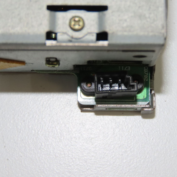 Autoradio occasion RENAULT ESPACE IV Phase 1 09-2002->03-2006 3.0 DCI 8200205833 4