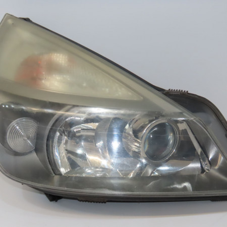 Phare droit occasion RENAULT ESPACE IV Phase 1 09-2002->03-2006 3.0 DCI 7701053976