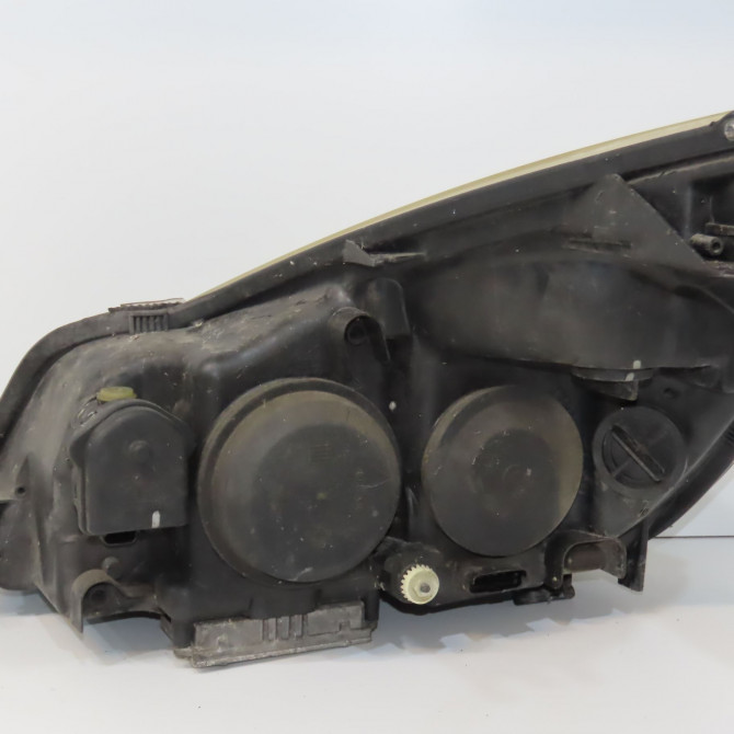 Phare droit occasion RENAULT ESPACE IV Phase 1 09-2002->03-2006 3.0 DCI 7701053976 2