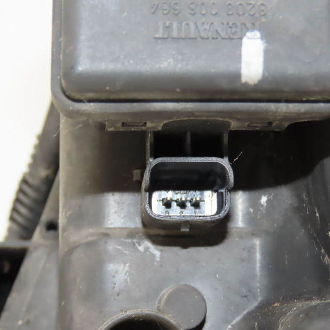 Phare droit occasion RENAULT ESPACE IV Phase 1 09-2002->03-2006 3.0 DCI 7701053976 4