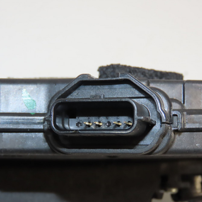 Serrure porte avg occasion RENAULT CAPTUR Phase 1 02-2013->... 1.2i 118 16V 805031332R 6