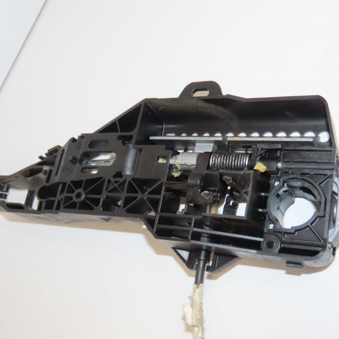 Serrure porte avg occasion RENAULT CAPTUR Phase 1 04-1995->04-1999 0.9i TCE 90ch 805031332R 5