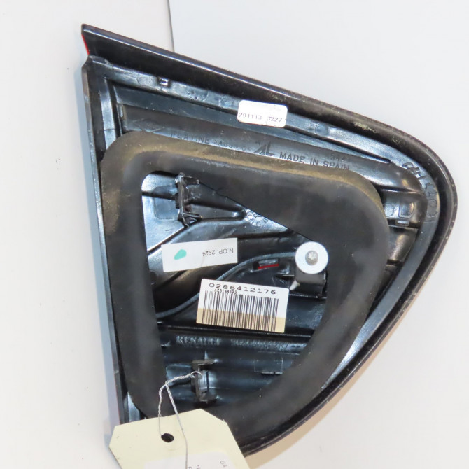 Feu arrière intérieur droit occasion RENAULT CAPTUR Phase 1 02-2013->... 0.9 90 ch 265501712R 2