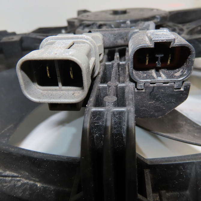 Ventilateur de refroidissement occasion NISSAN JUKE Phase 1 09-2010->... 1.6i 117ch 21481BA60C 3