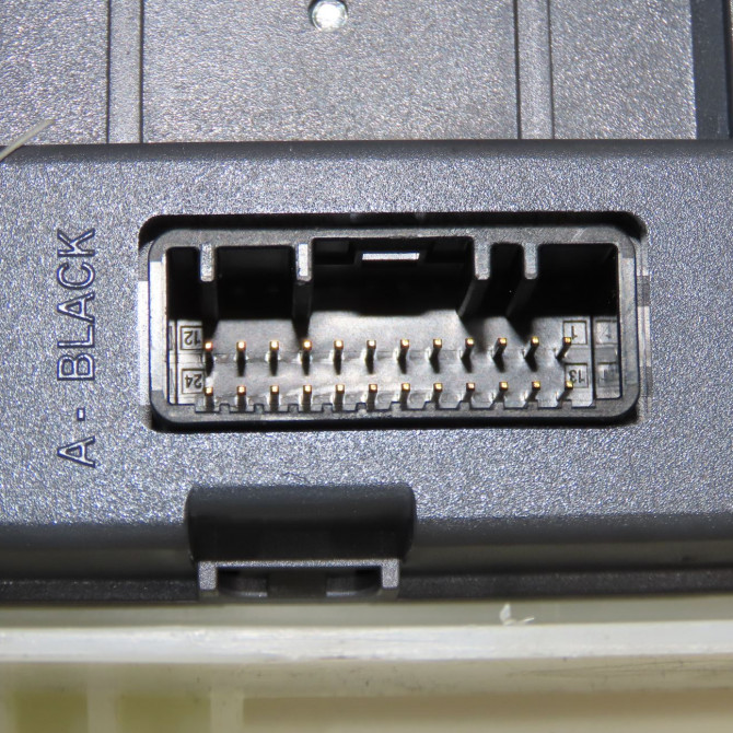 Kit serrures + antivol occasion RENAULT CAPTUR Phase 1 02-2013->... 1.2i 118 16V 2