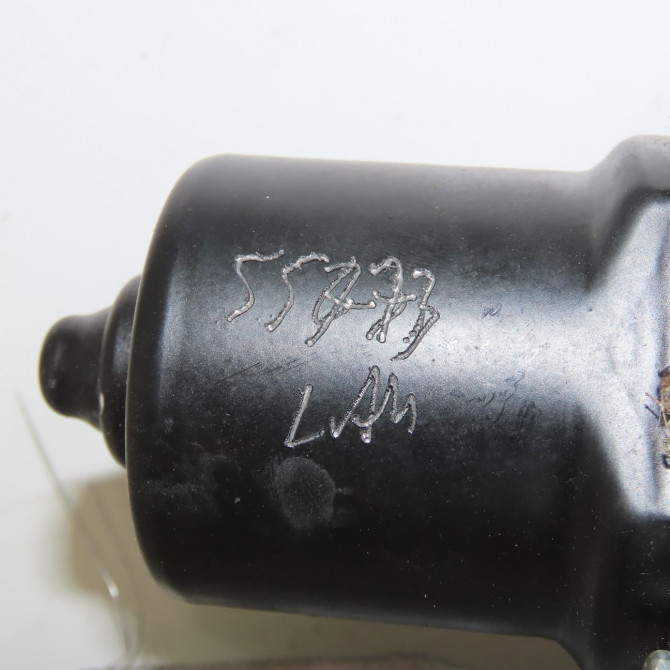 Moteur essuie-glace avant occasion RENAULT CAPTUR Phase 1 02-2013->... 1.2i 118 16V 288008337R 4