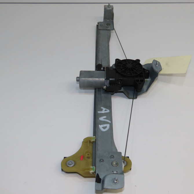Mecanisme + moteur lève-glace avant droit occasion RENAULT CAPTUR Phase 1 02-2013->... 1.2i 118 16V 807200713R 1