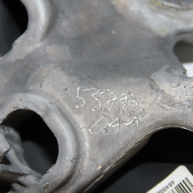 Volant de direction occasion RENAULT CAPTUR Phase 1 02-2013->... 1.2i 118 16V 484008001R 3